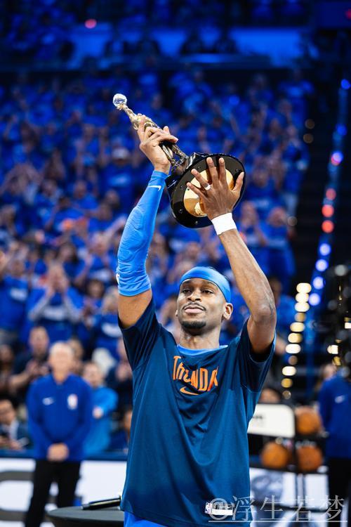 亚历山大展现MVP风采 雷霆追平系列赛