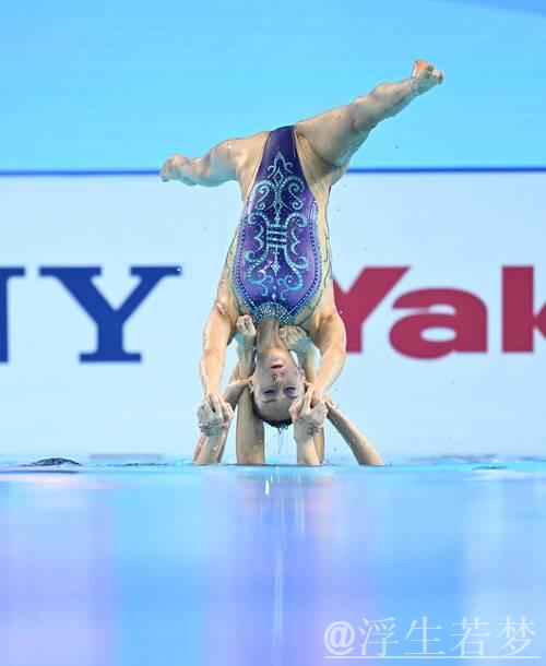 中国队斩获集体自由自选金牌 中国队斩获集体自由自选金牌